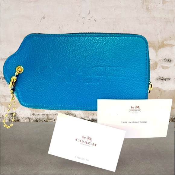 MsLoveLLy’s LIVE Notification 🤍💕 Blue + Sign - Picture 16 of 16